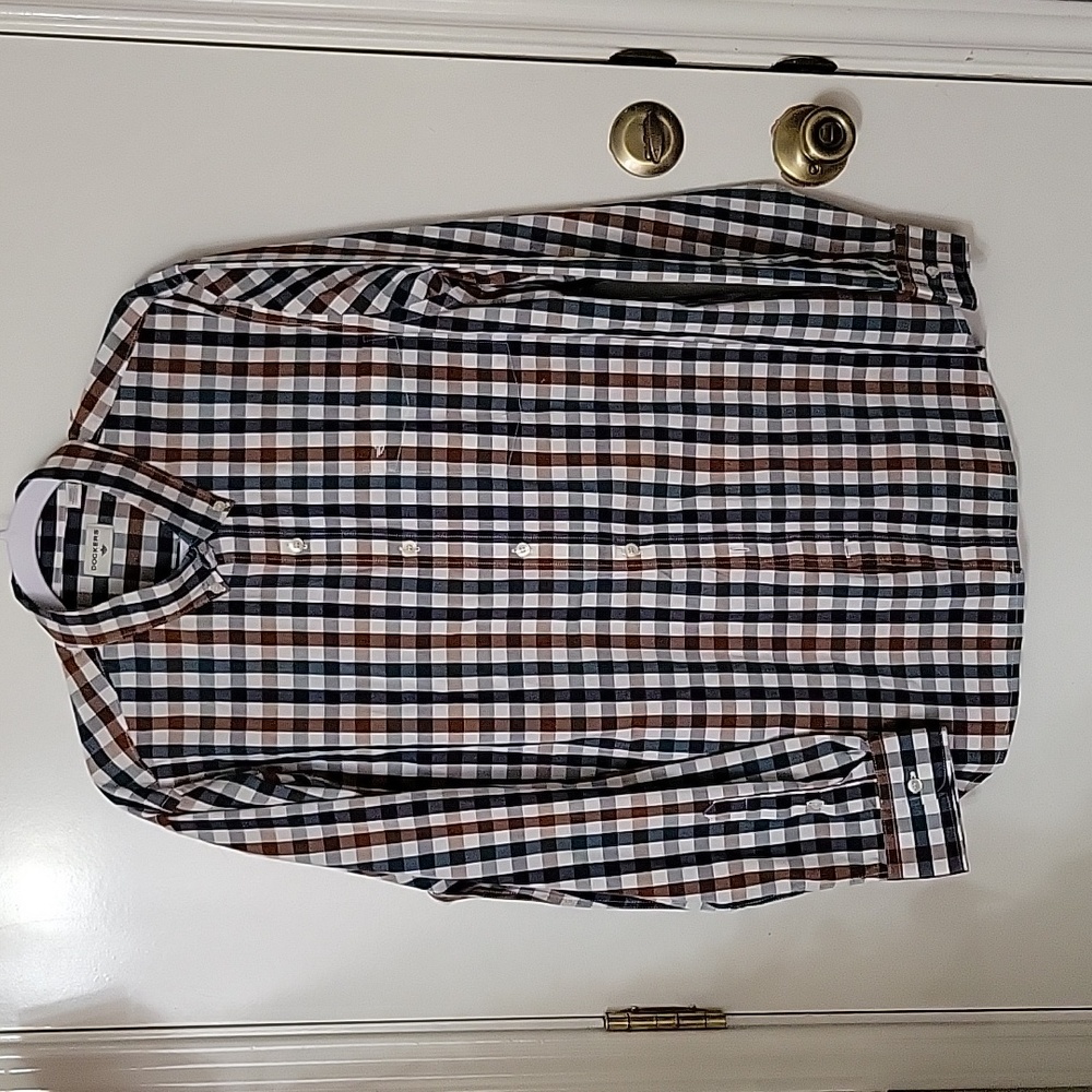Men's Dockers button down shirt XL